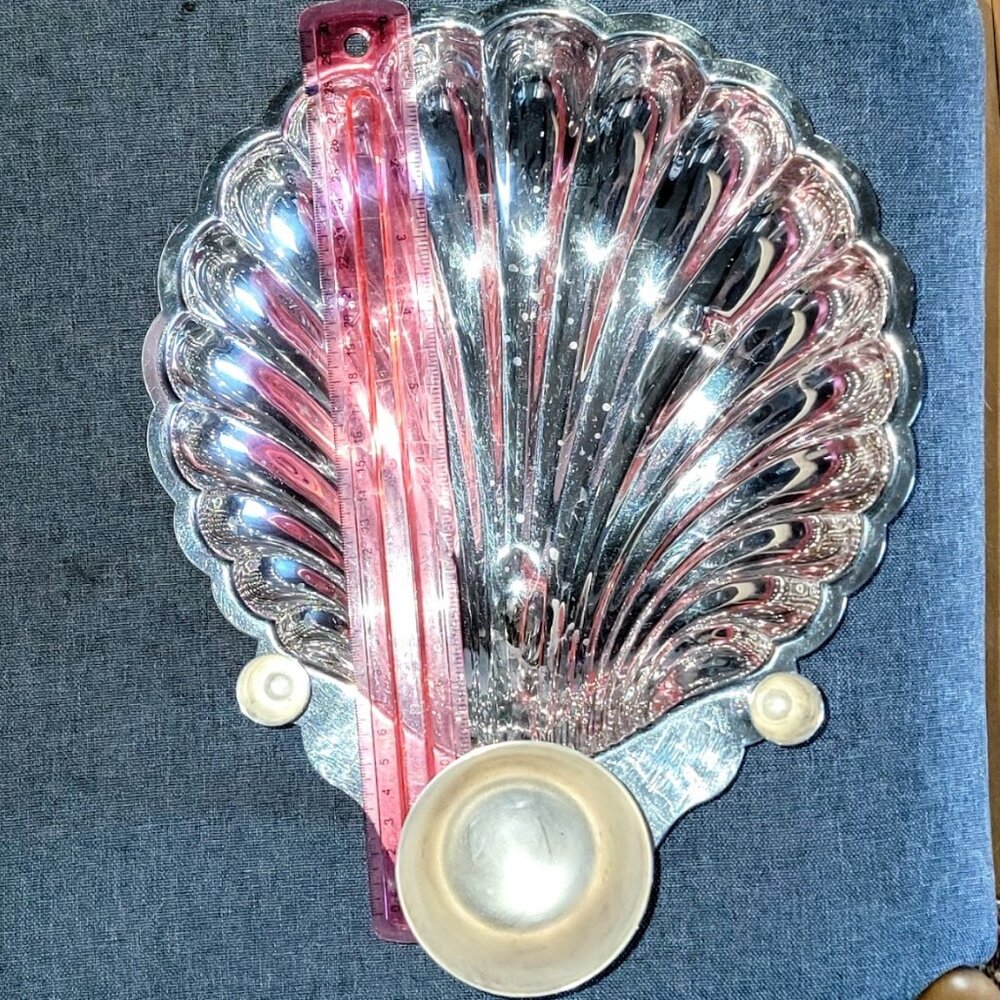 F. B. Rogers Silver Plated Shell Shaped Footed Bowl Shrimp Appetizer Server Vtg